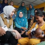 Bupati OKI Tinjau Banjir Lempuing,  Pastikan Kesehatan Warga dan Bantuan Sawah