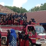 Basah Kuyup Penuh Haru! SDN 3 Kayuagung Rayakan Kelulusan dengan Siraman Mobil Damkar, Jadi Tradisi yang Ditunggu Siswa